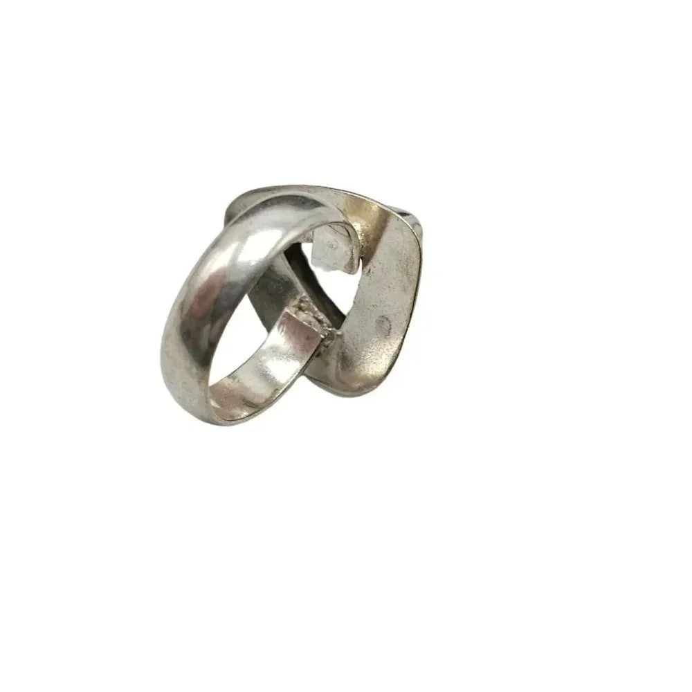 Gray Quartz Faceted Gemstone Triangle Ring Size 8 Silver Plated Vintage
